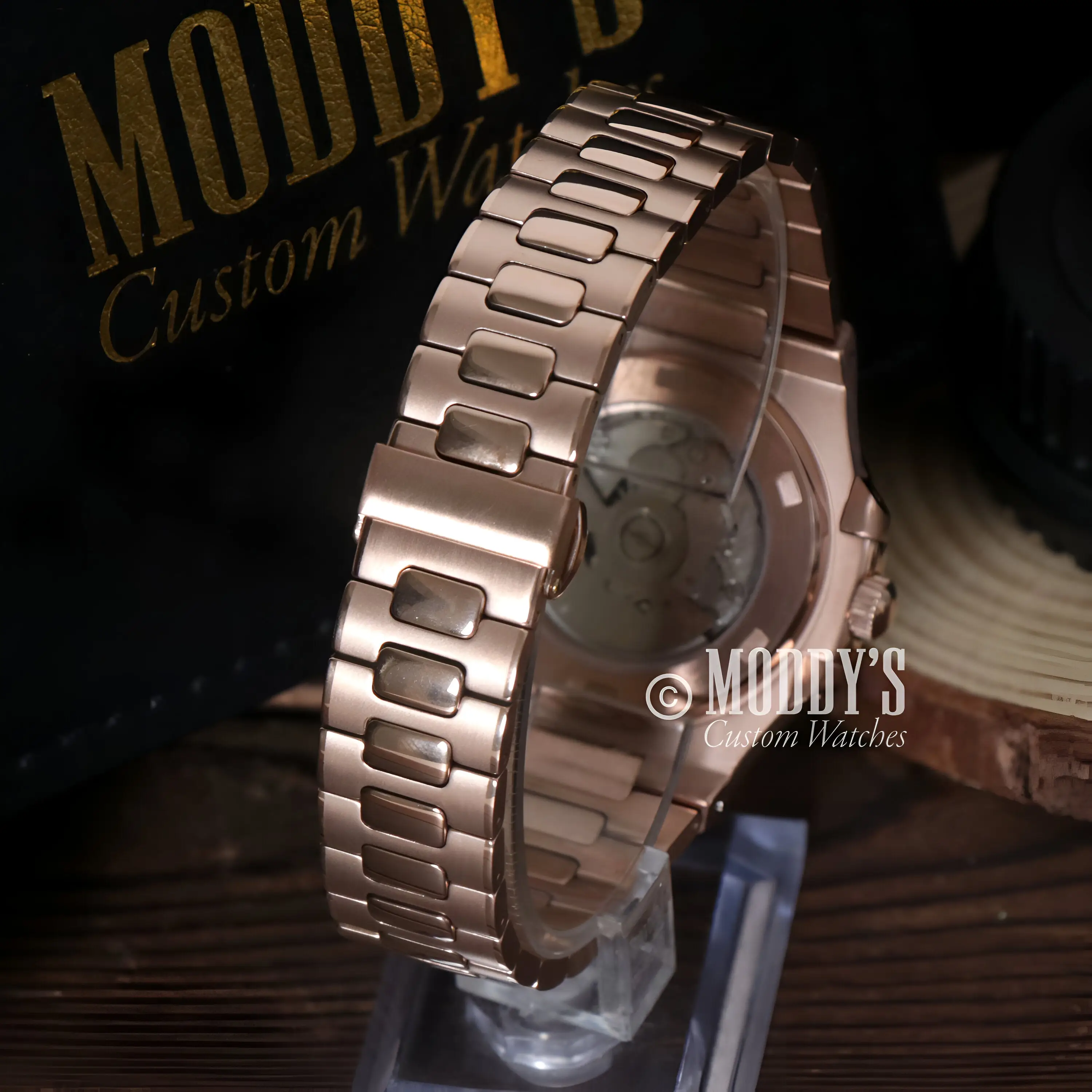 Nautiko | Arabic Rose Gold - Chocolate - Image 8