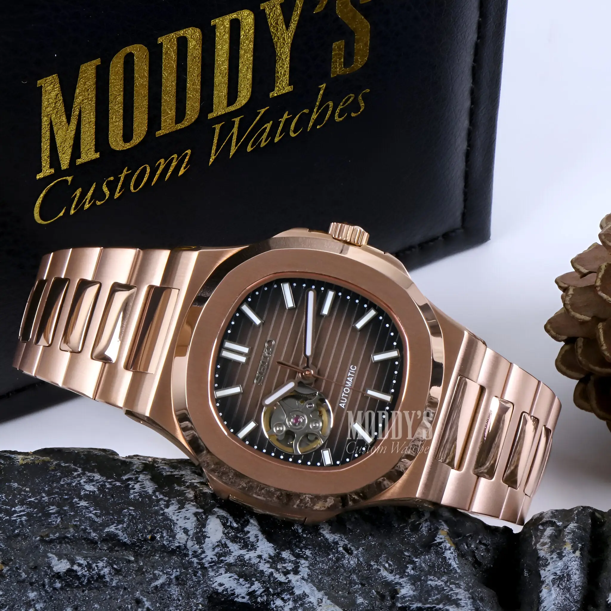 Nautiko | Rose Gold Chocolate Open Heart - Image 12