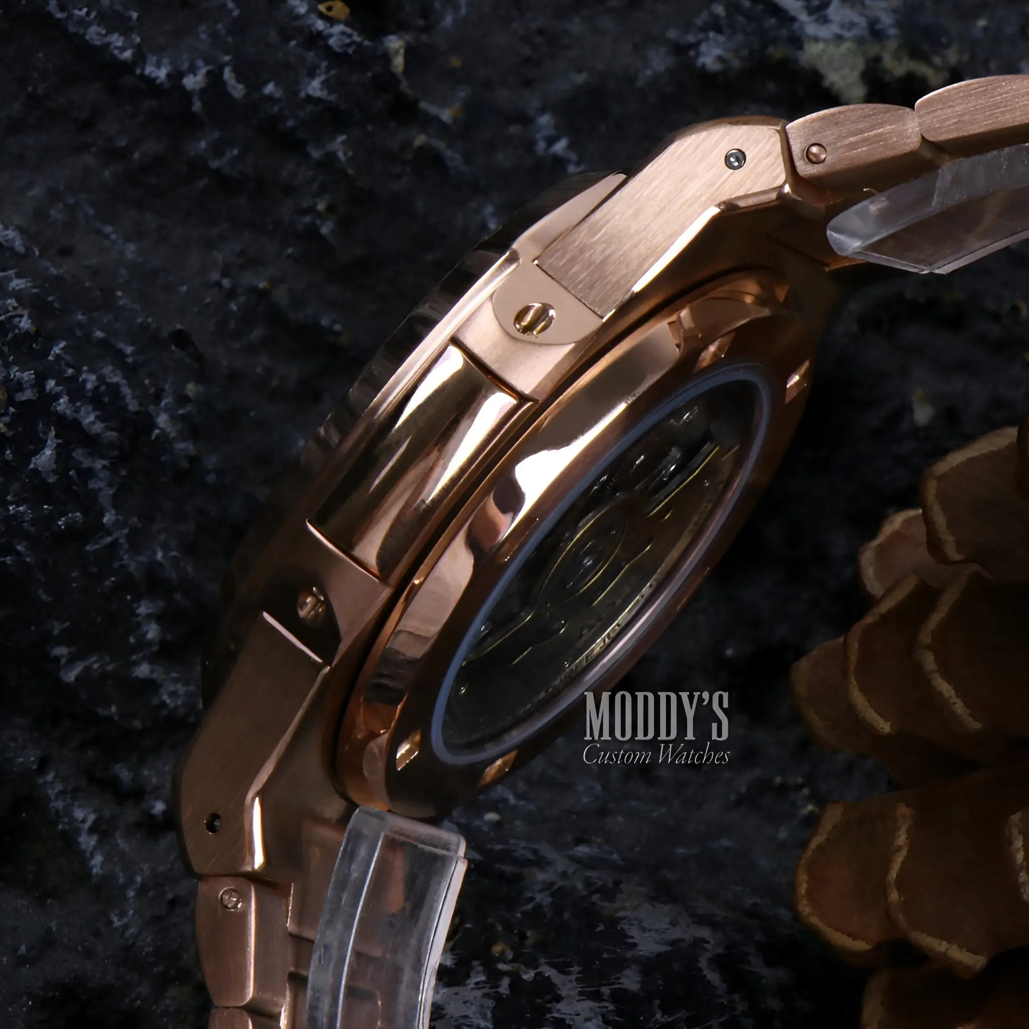 Nautiko | Rose Gold Chocolate Open Heart - Image 16