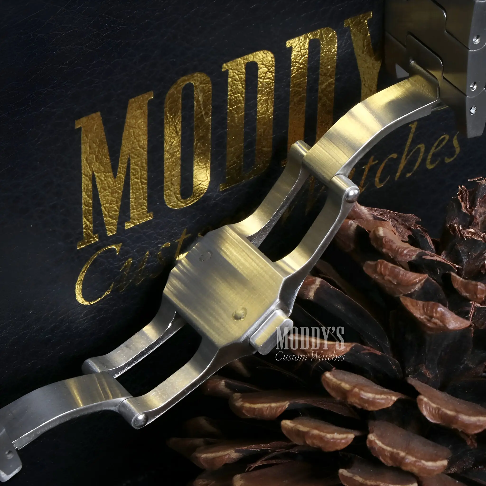 Santeiko | White Fck 9 to 5 - Image 14