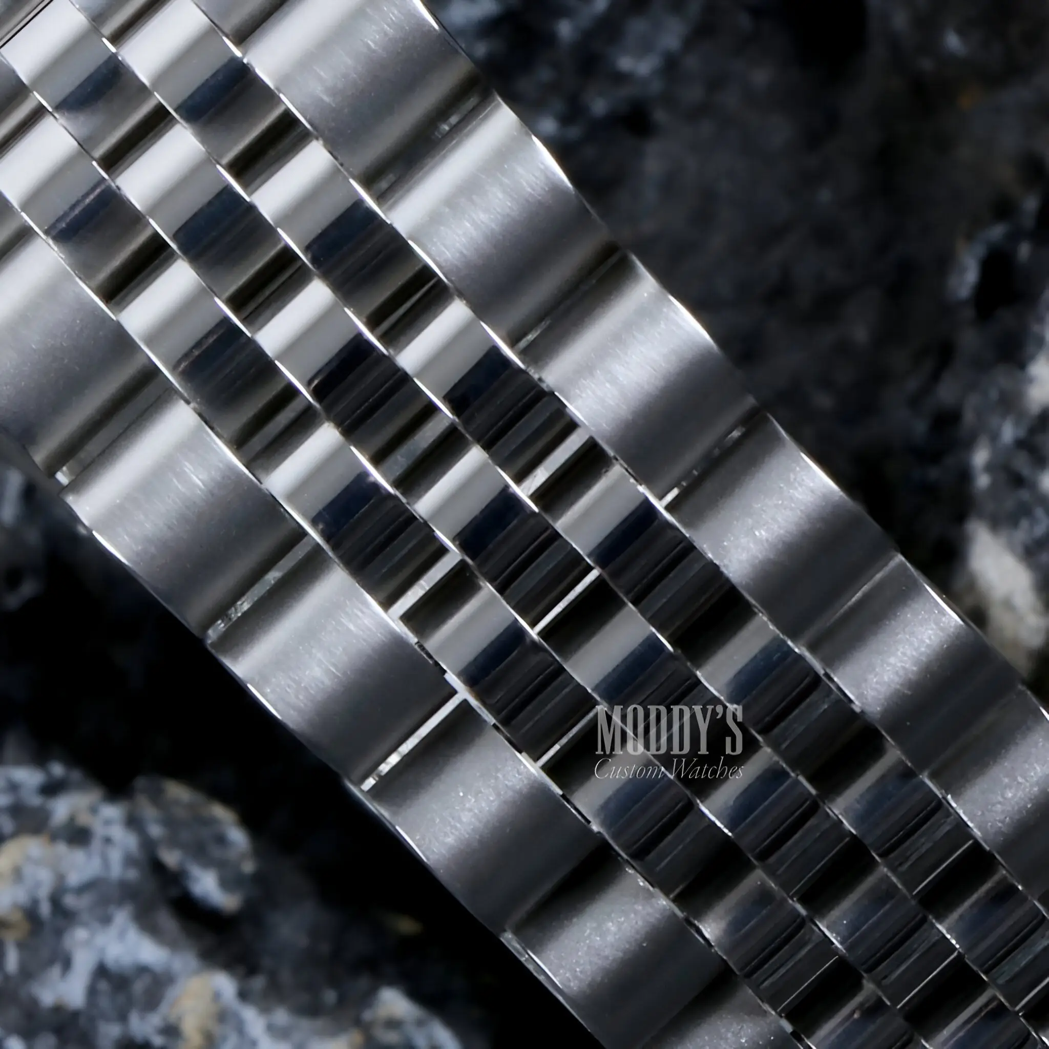 Seikojust | Roman Champagne - Image 11