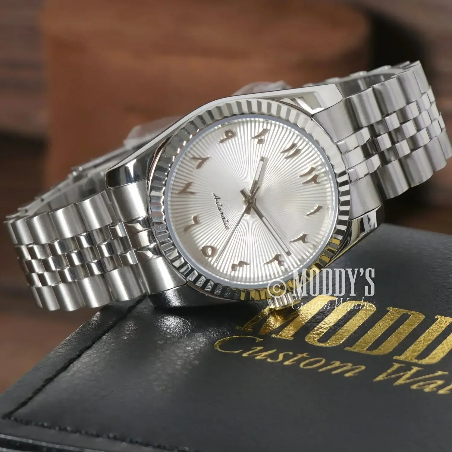 Seikojust | White Arabic Textured - Image 10