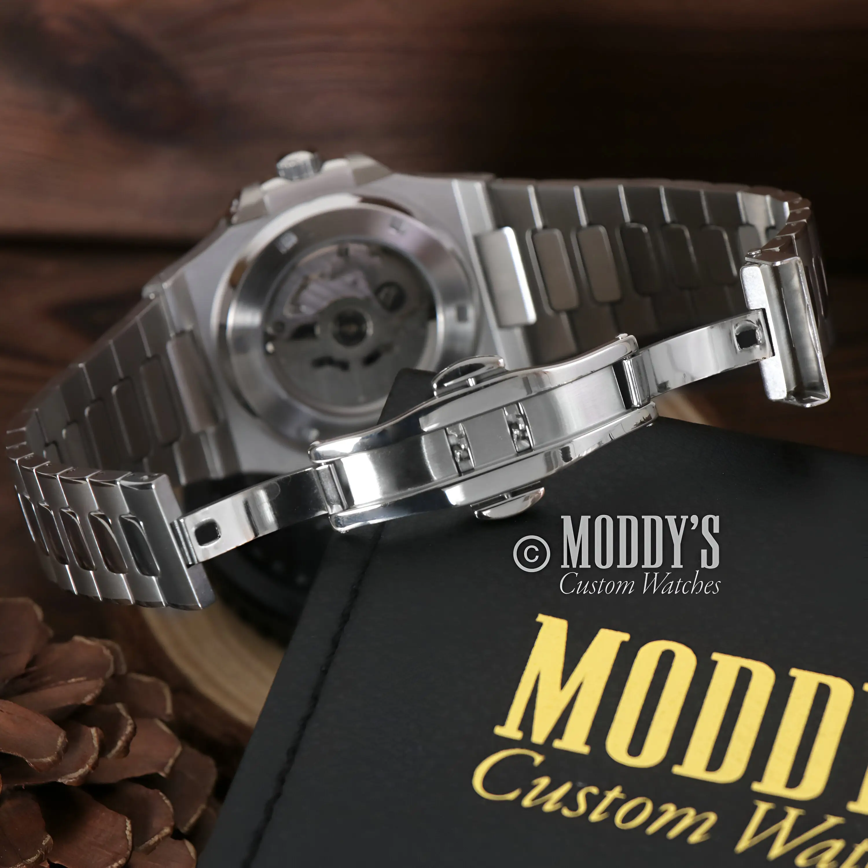 Nautiko | Brown - Image 10