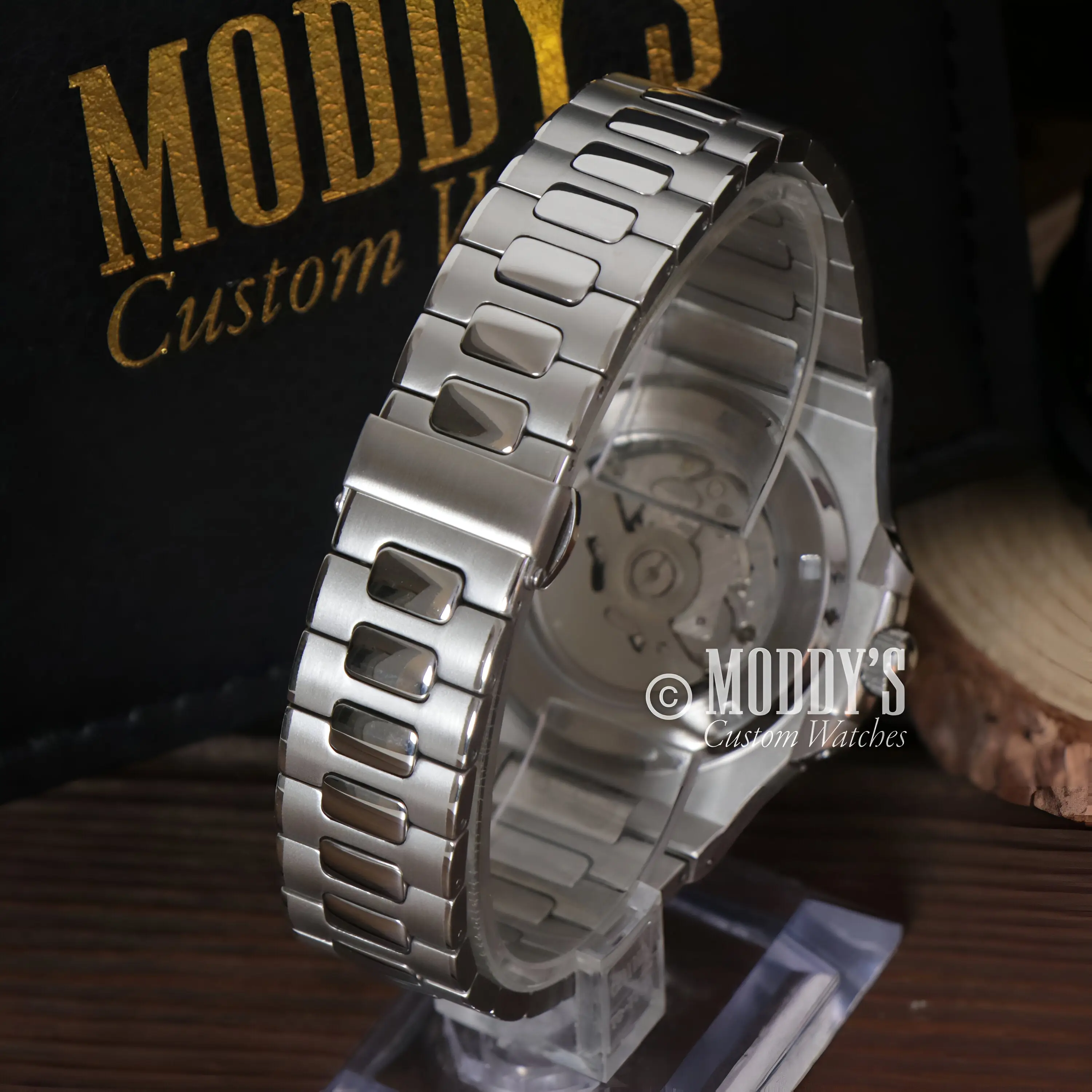 Nautiko | Brown - Image 11