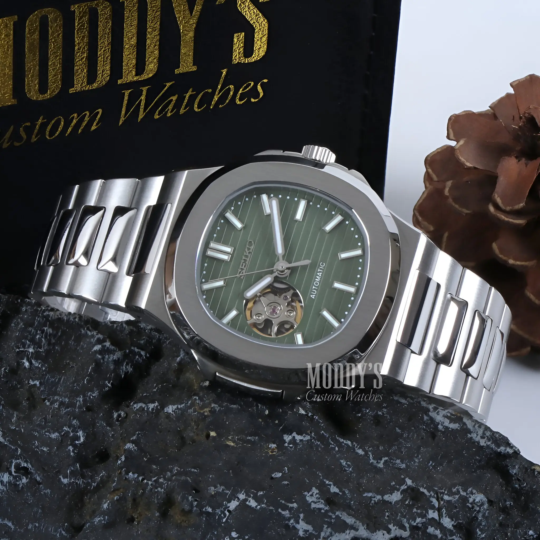 Nautiko |  Olive Green Open Movement - Image 9