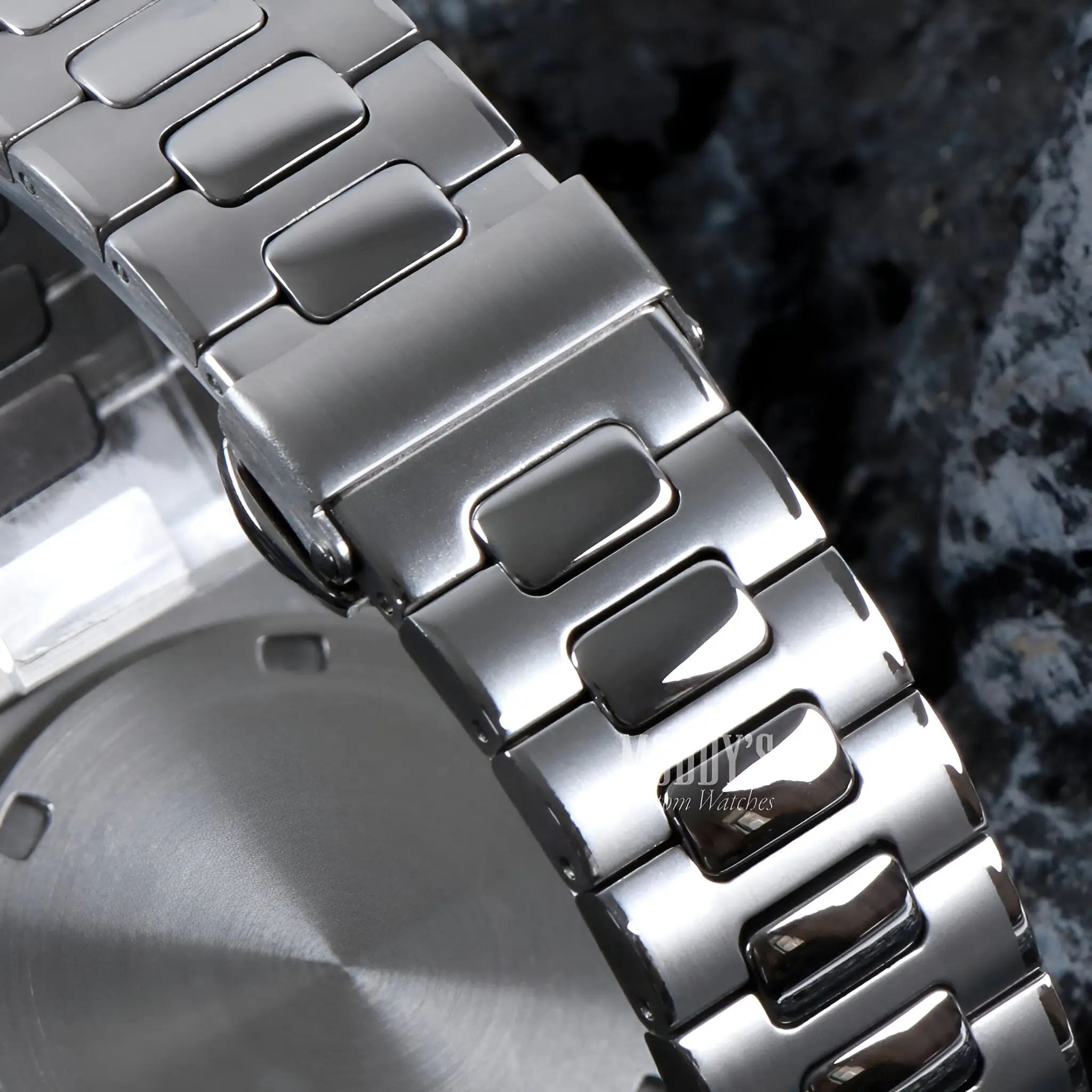 Nautiko | Metallic Green - Image 3